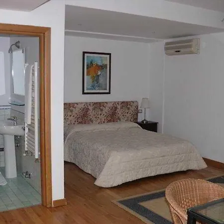 Апарт-готель Prince Park Residence Apartments