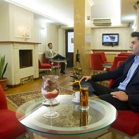 Prince Residence Apartments Apart Otel