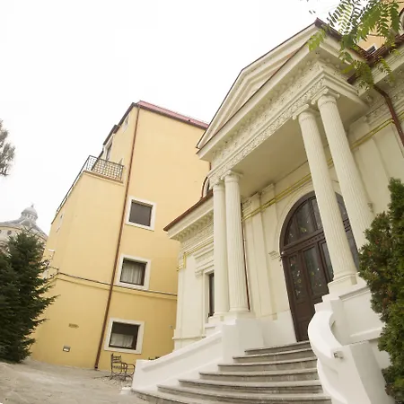 Prince Residence Apartments 3*